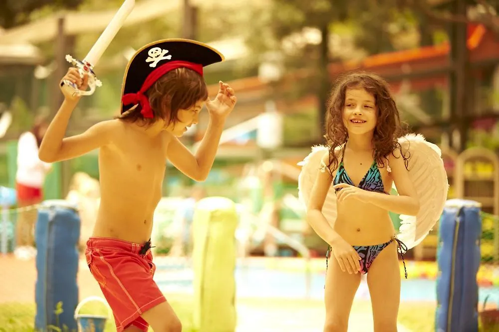 Hillside Beach Club Fethiye 5*,