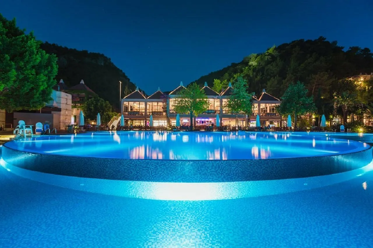 Hillside Beach Club Fethiye 5*,